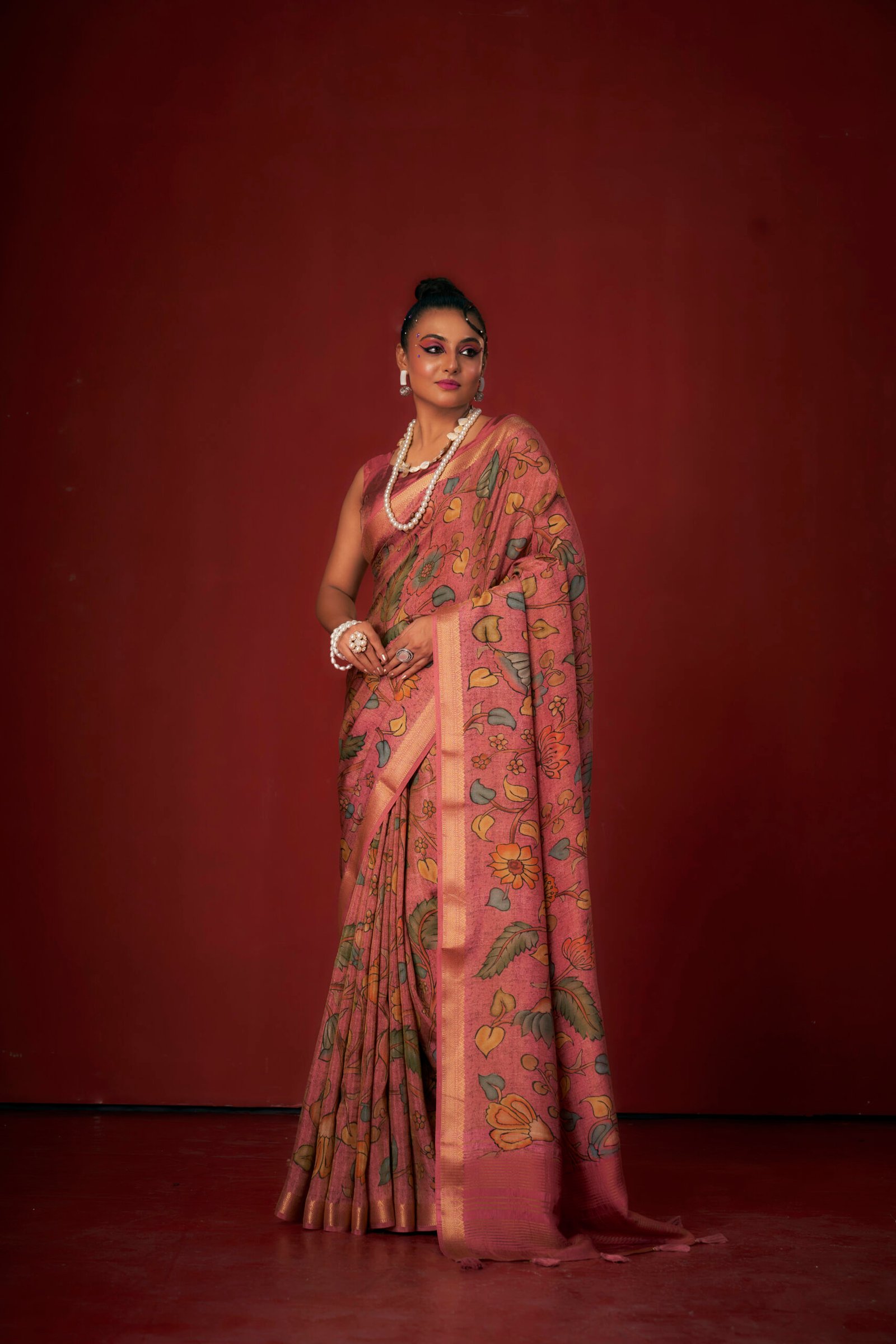 regal-peach-moonga-tussar-saree-with-zari-border-pichwai-kalamkari-print
