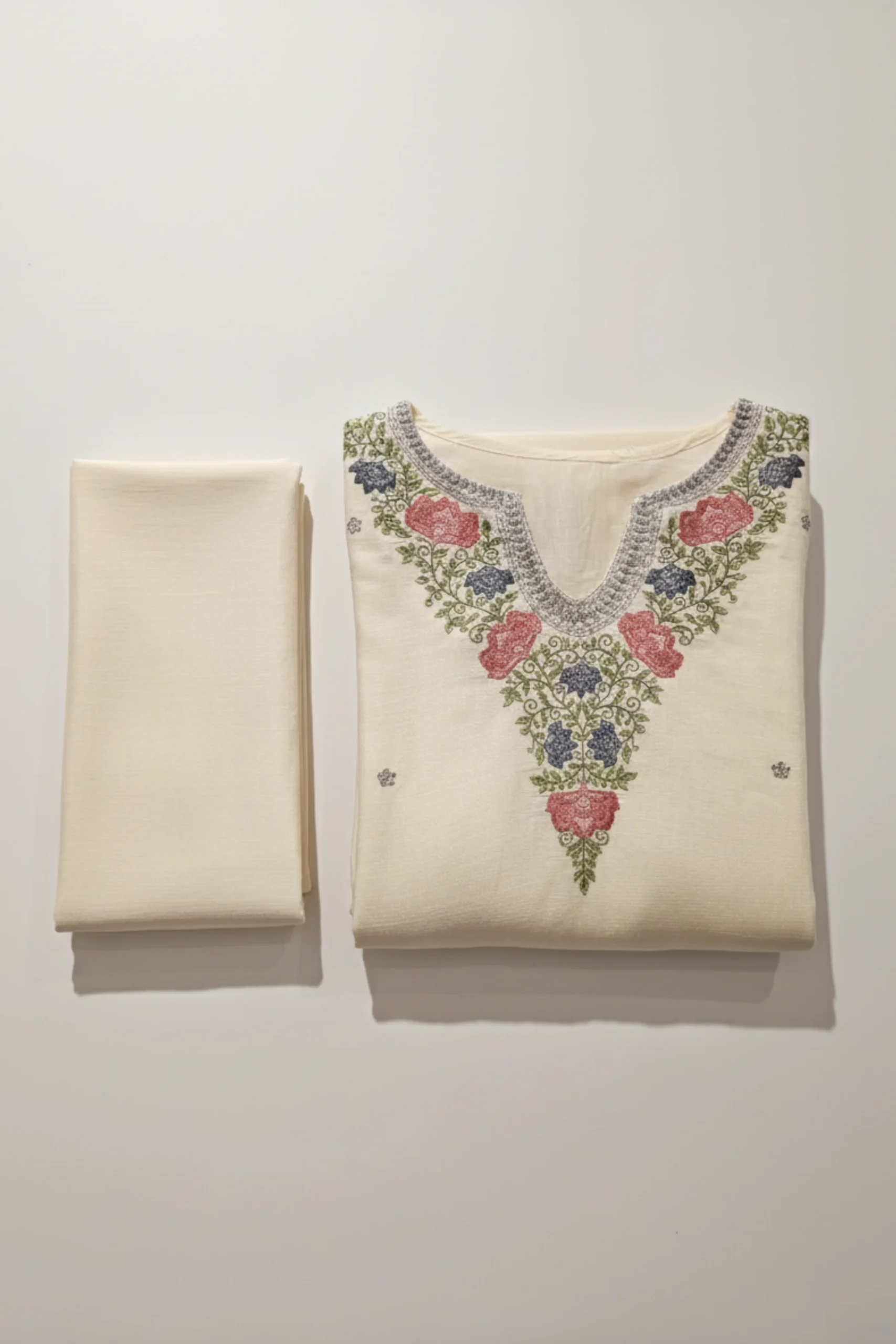 Ivory Grace – Embroidered Linen Co-Ord Set - Image 5