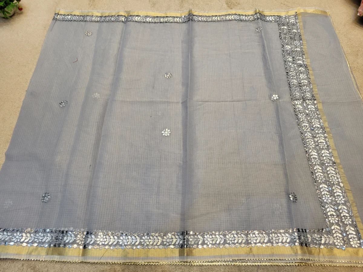 GREY MIRROR FOLD