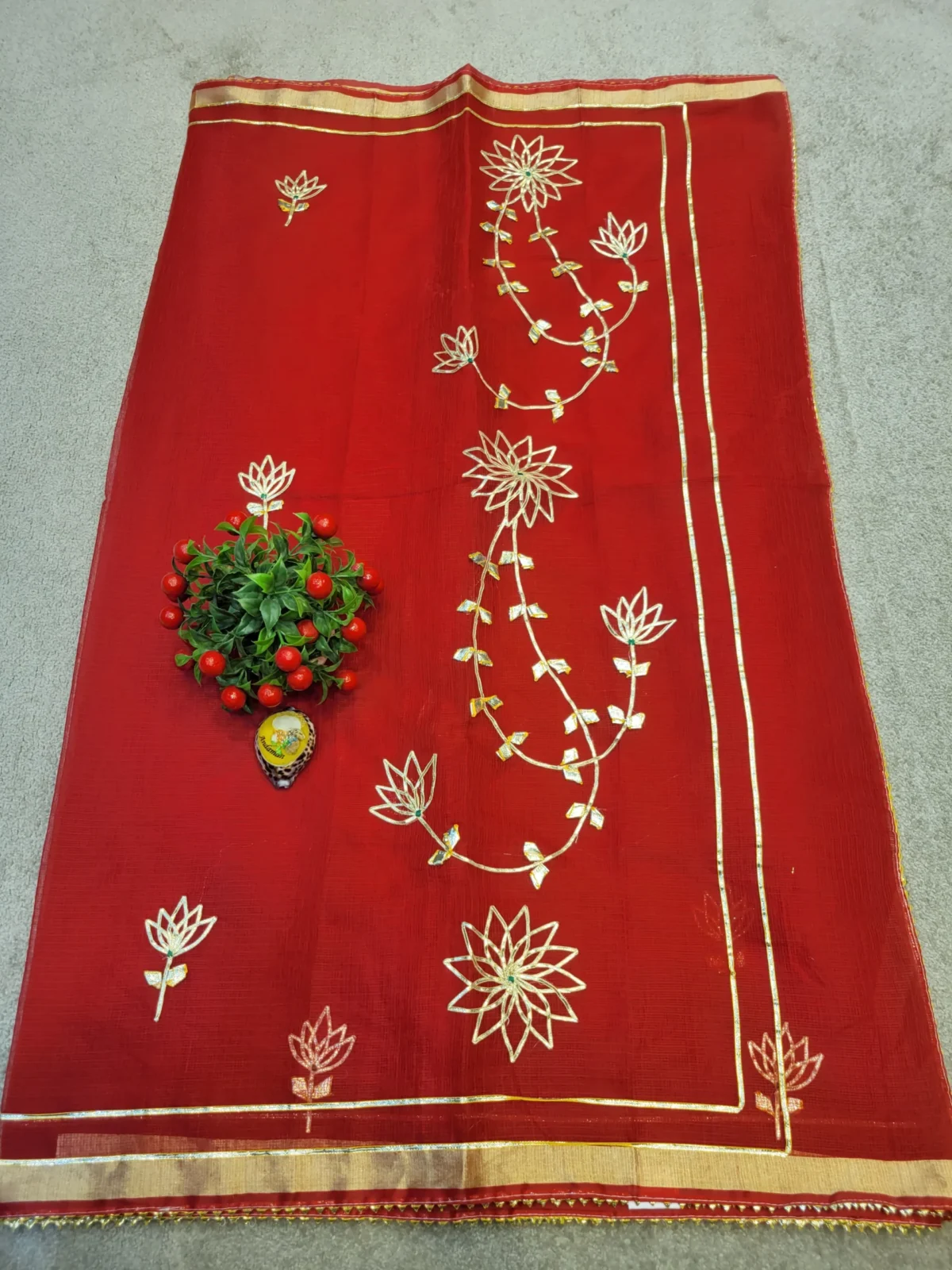 RED GOTA FOLD